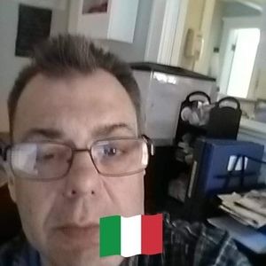 Meet your Posher, Sal